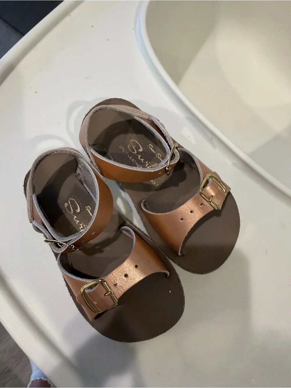 Girls San Surfer Sandals Gold